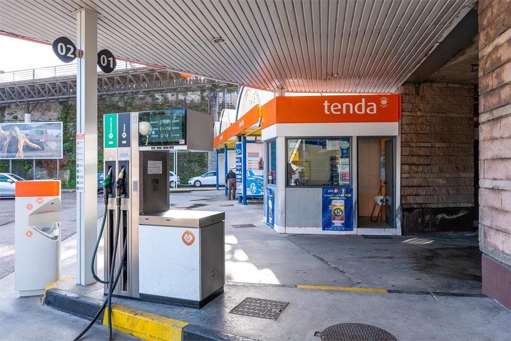 4 trucos para que un depósito te dure más kilómetros