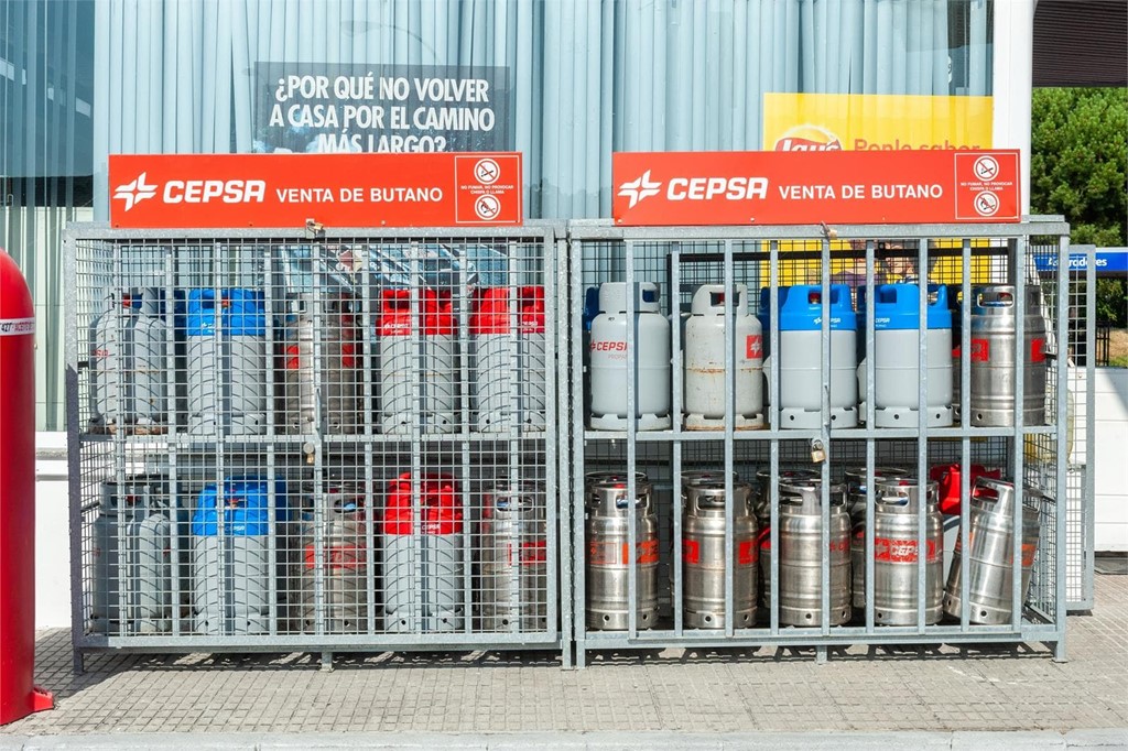 Ahorra en tus facturas con el uso de nuestros carburantes de calidad para tu caldera
