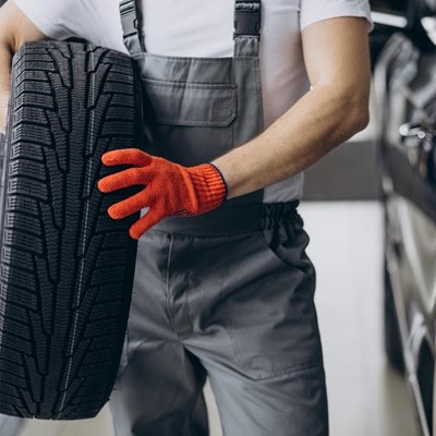 ¿Cada cuánto tiempo hay que cambiar los neumáticos de un coche?