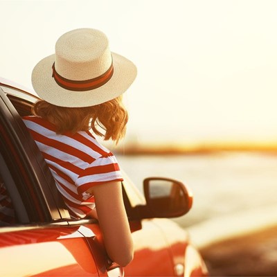 Precauciones a la hora de viajar en coche en verano