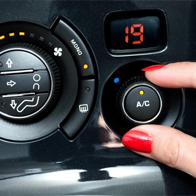 ¿Usar el aire acondicionado gasta gasolina?