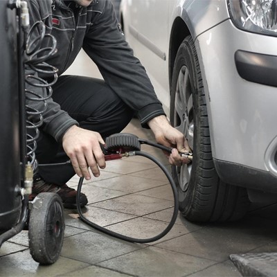 Viajar en coche en primavera, ¿qué tener en cuenta?
